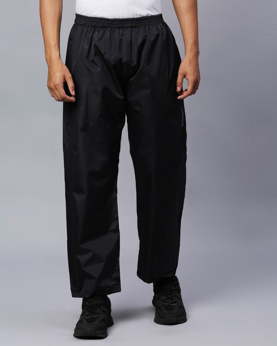 Stylish Paprika Red Color Raincoat Set for Men