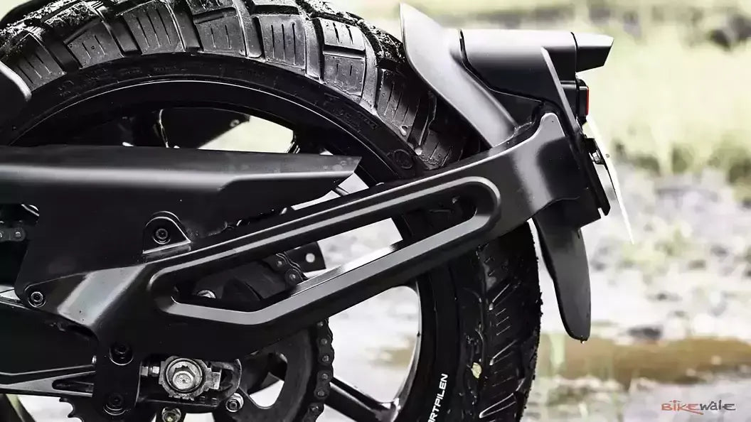 husqvarna svartpilen 250 rear tyre hugger80