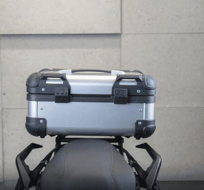 Zana Universal Top Box Aluminium (22 Litre) R-Flat Silver ZI-TB-019